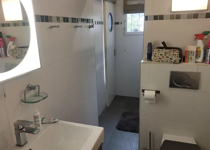 A 80 M De La Superbe De La Fossette, Maison Facon Loft Apartman Le Lavandou